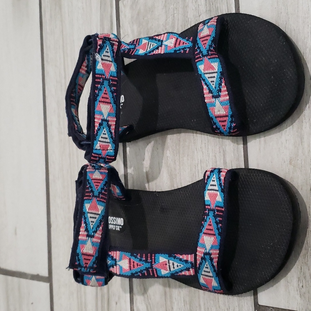 Massimo sandals.